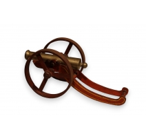 Canon de fête en fonte et bronze