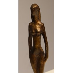 Bronze \"Femme\" signé PS 80