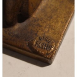 Bronze \"Femme\" signé PS 80