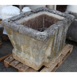 Rectangular Jura stone basin