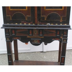  Cabinet à tiroirs Renaissance en écaille sur  Moinat SA  - Antiquités décoration