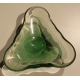 Coupe triangulaire en verre de Murano vert