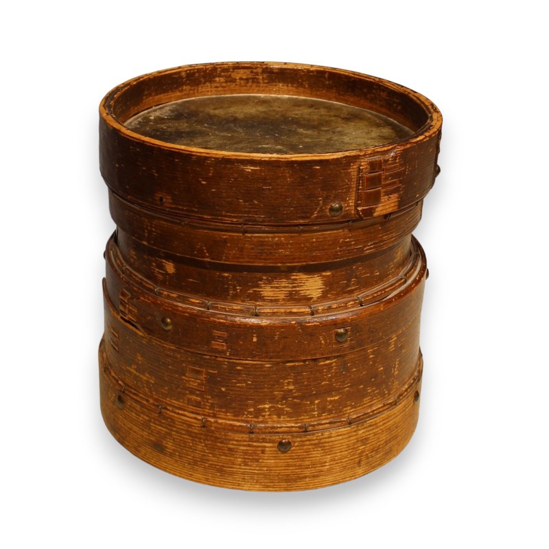 Wooden and leather picnic box