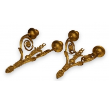 Paire d'appliques style Louis XVI à deux lumières