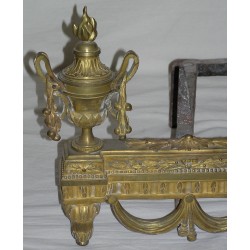 Paire de chenets Louis XVI. sur  Moinat SA  - Antiquités décoration