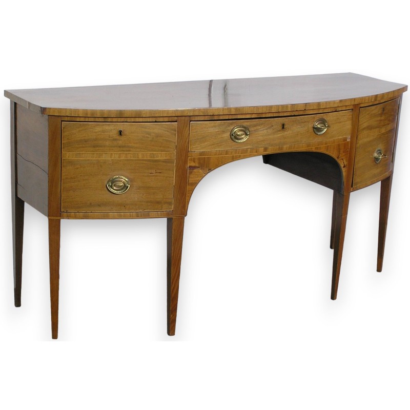 Sideboard with 3 drawers. From Moinat SA – Antiques and home décor