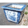 Cache-pot carré en porcelaine bleu-blanc (abimé)