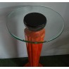 Colonne en bois et plateau en verre