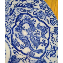  Assiette en porcelaine Chine sur  Moinat SA  - Antiquités décoration
