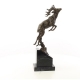 Bronze Cerf bondissant, socle en marbre noir