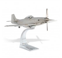 Modèle d'avion Mustang en aluminium