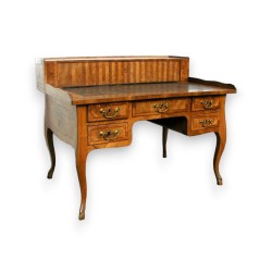 Swiss Louis XV desk. Leather top. From  Moinat SA  - Antiques and home décor