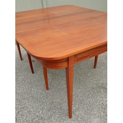 Table de salle à manger en acajou