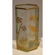 Paire de vases en Ouraline avec décor en or