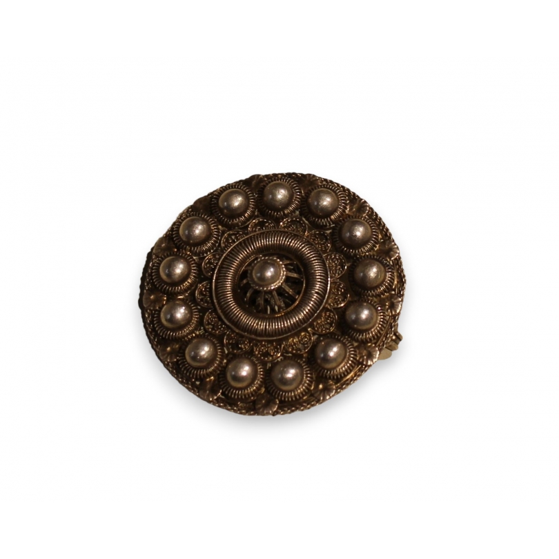 Broche ronde en argent