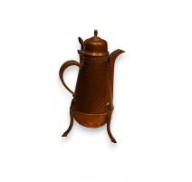 Cafetière en cuivre par A. DANNHAUER