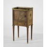 Table de chevet de style Louis XVI par Durand
