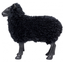 Mouton en résine avec fausse fourrure noire