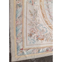 Louis XVI-style Aubusson carpet, design by Moinat SA – Antiques and interior design