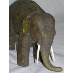 Bronze \"Eléphant\" de Vienne.