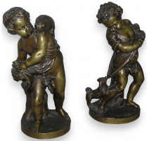 Paire de bronzes de putti