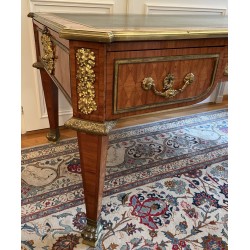 Executive desk with diamond-pattern inlay