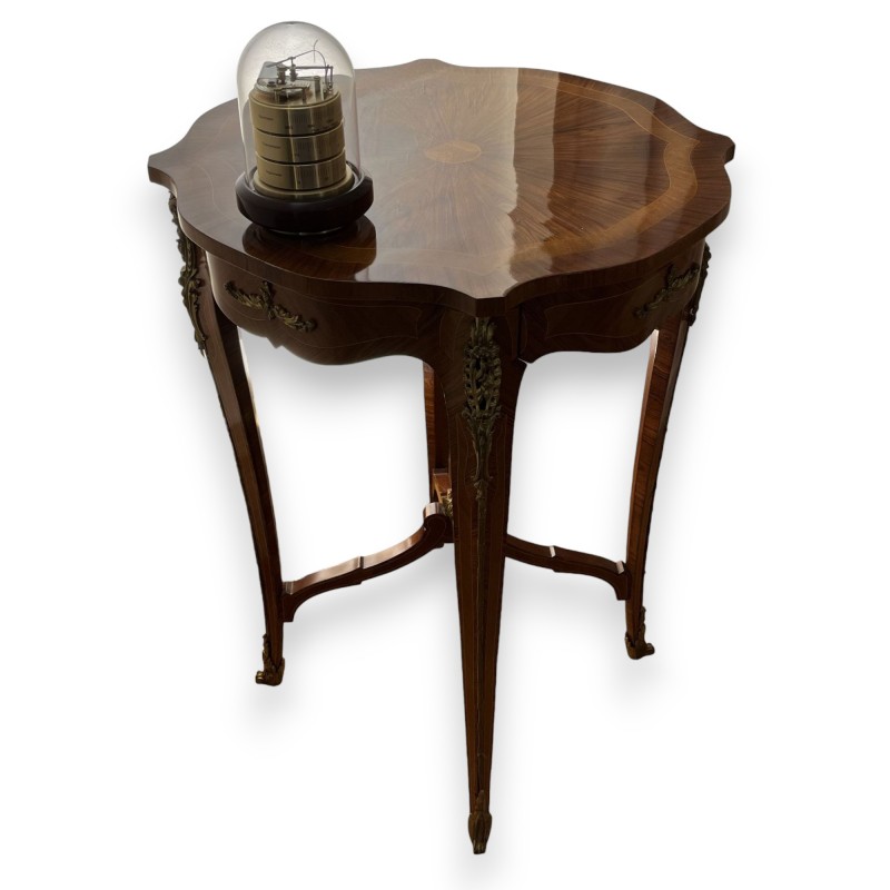 Round Napoleon III side table with marquetry
