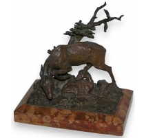 Bronze "Biche et son faon".