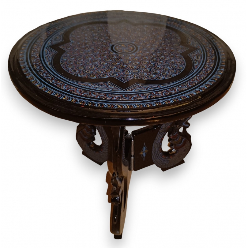 Petite table basse laquée noir