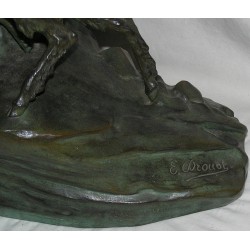 Bronze \"Aigle et bouquetin\".