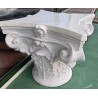 Socle en céramique blanche
