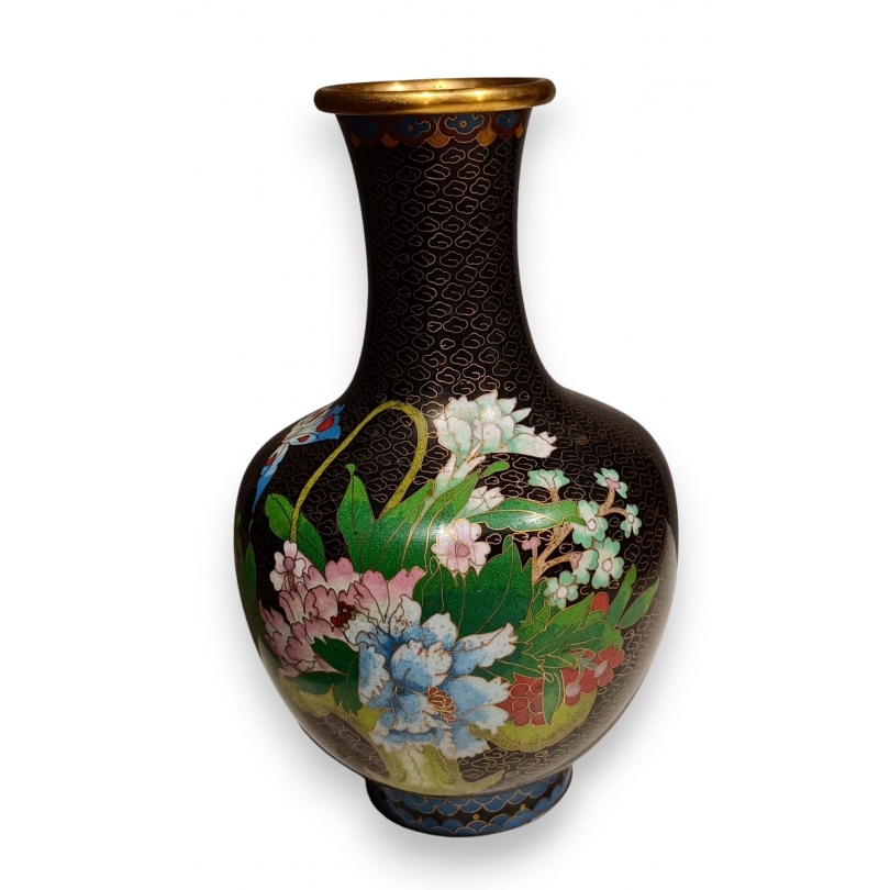 Vase cloisonné fond noir décor fleurs