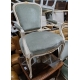 Paire de fauteuils style Louis XV velours vert