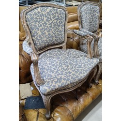 Paire de fauteuils style Louis XV cérusé