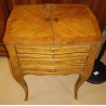 Travailleuse style Louis XV en bois de rose