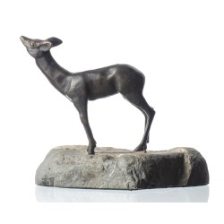 Bronze "Biche" signé REUSSNER