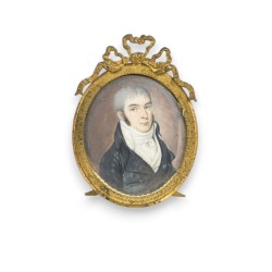 Portrait miniature Gentilhomme à la cravate blanch