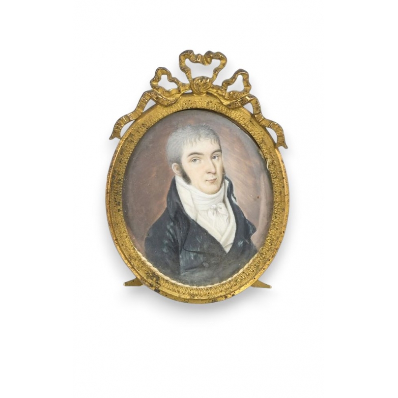 Portrait miniature Gentilhomme à la cravate blanch