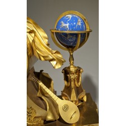 Imposing clock depicting ‘Orpheus and his lyre’