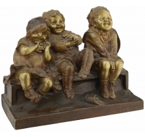Bronze "Trois bambins" signé JUAN CLARA