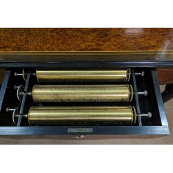 Music box with 1 drawer and 4 rollers. From  Moinat SA  - Antiques and home décor