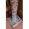 Colonne en marbre rouge