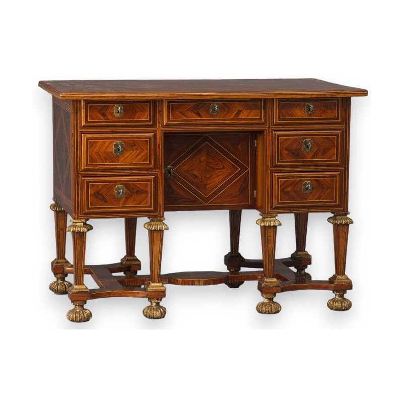 Mazarin Desk. at  Moinat SA  - Antiques and home décor