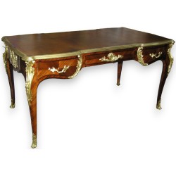  Bureau plat Louis XV. sur  Moinat SA  - Antiquités décoration