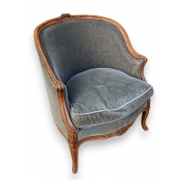 Bergère style Louis XV en velours bleu