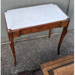 Table d'accouchée style Louis XV