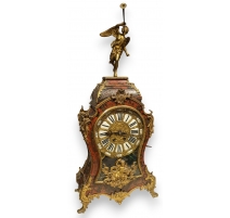 Pendule Boulle en écaille et laiton