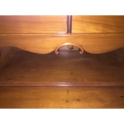  Bureau-commode vaudois marqueté. sur  Moinat SA  - Antiquités décoration