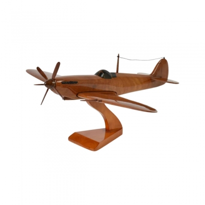 Supermarine Spitfire en bois sculpté
