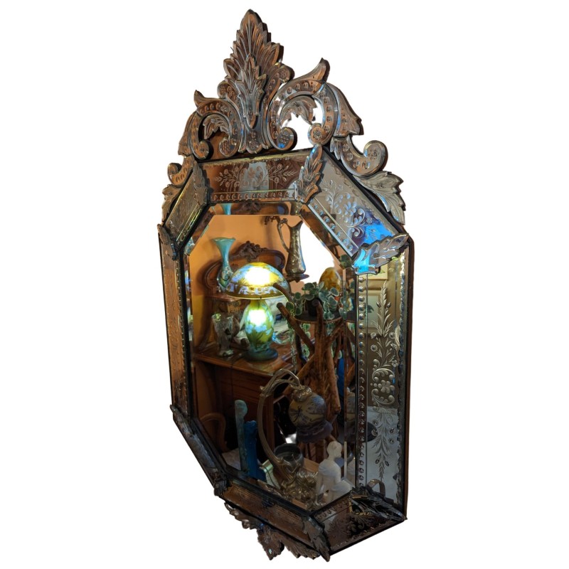 Miroir Murano octogonal avec fronton